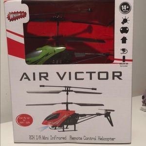 WHAMO AIR VICTOR REMOTE CONTROL HELICOPTER